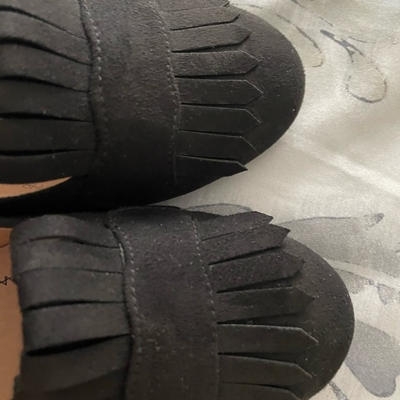 CL by Laundry office faux black suede with fringe block heel slip on in size 6 - Picture 6 of 6